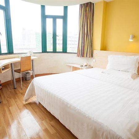 7Days Inn Guilin Zhengyang Road Pedestrain Street Esterno foto