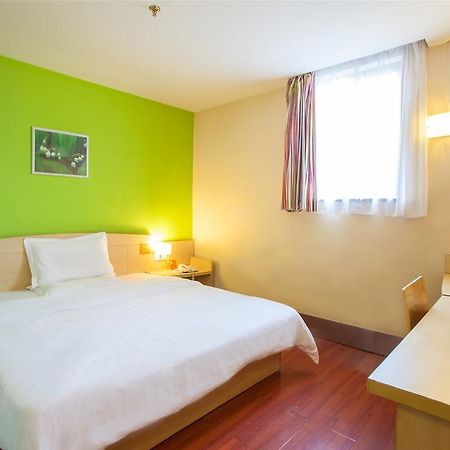 7Days Inn Guilin Zhengyang Road Pedestrain Street Esterno foto