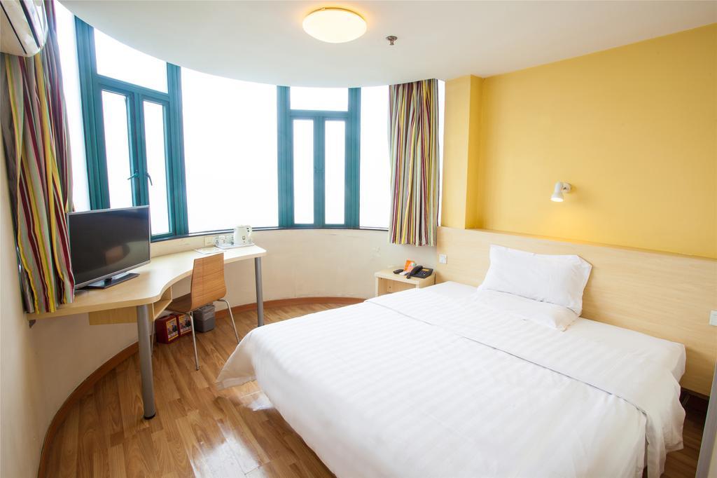 7Days Inn Guilin Zhengyang Road Pedestrain Street Esterno foto