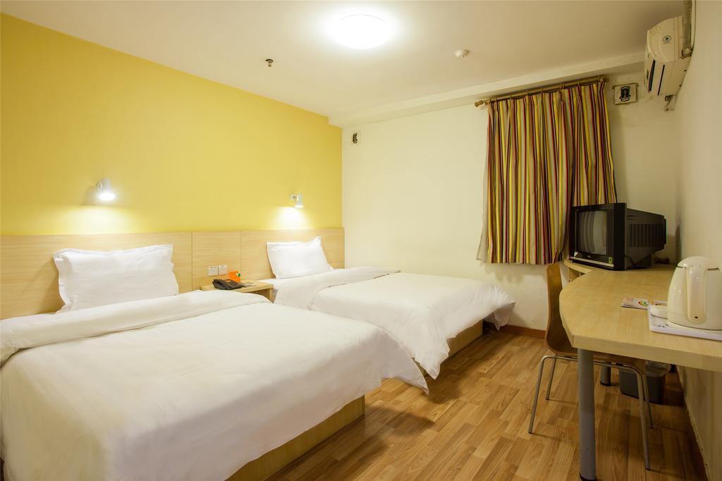 7Days Inn Guilin Zhengyang Road Pedestrain Street Esterno foto